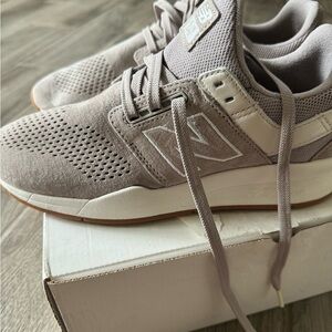 Never used super cute new balance slip on sneakers